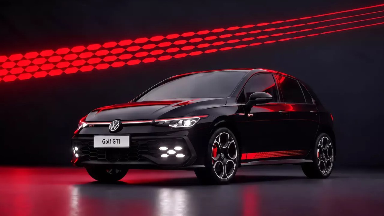 폭스바겐 골프 GTI 20주년 블랙 에디션 305만 원 추가 옵션 3종과 일반유 주행 세팅 비교